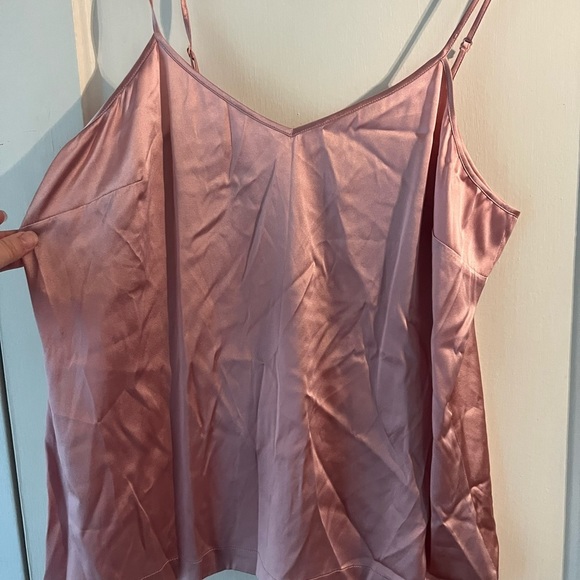 LA Perla Silk Camisole dark pink with spaghetti straps and stretch! NWT - Picture 2 of 12